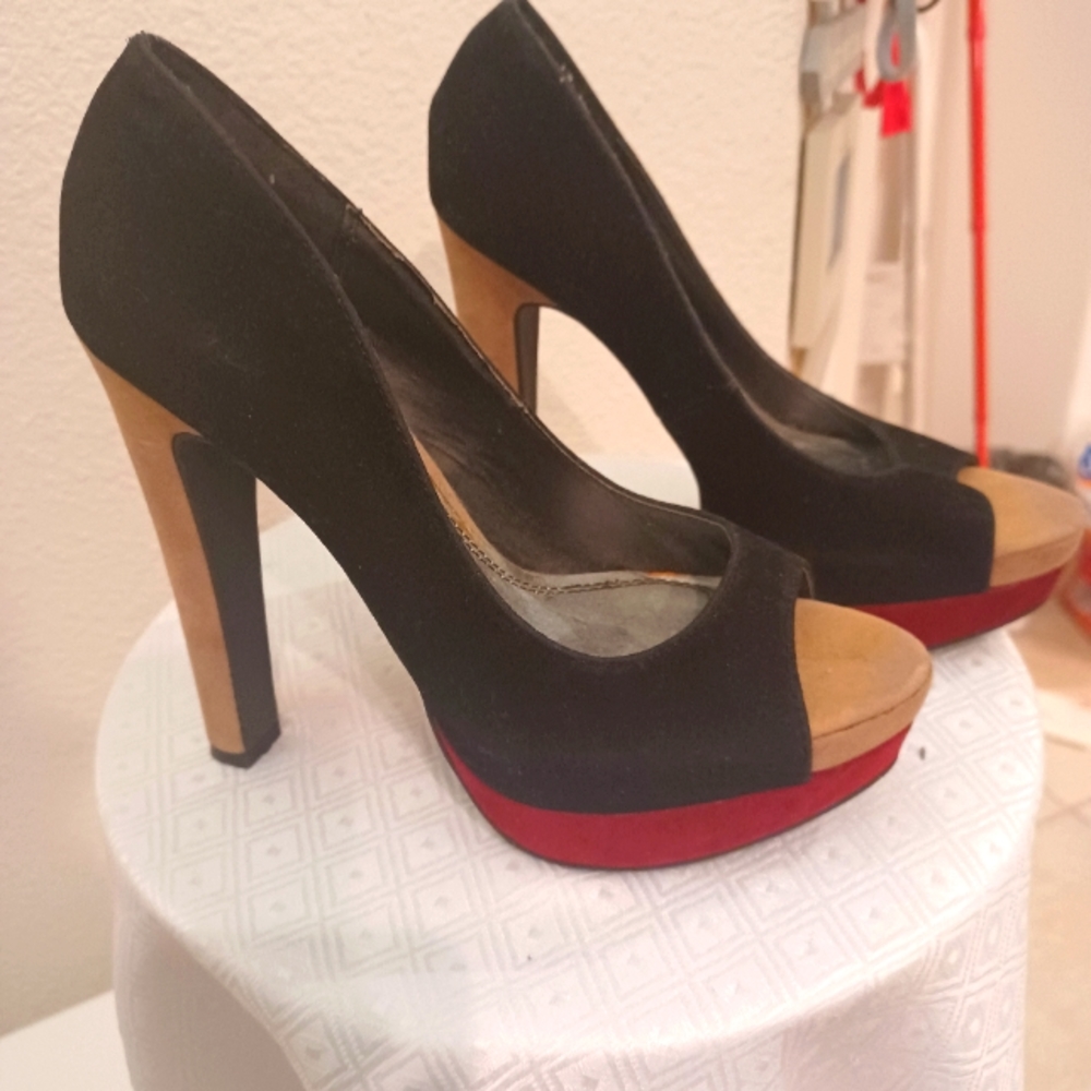 Rouge brand high heel shoes